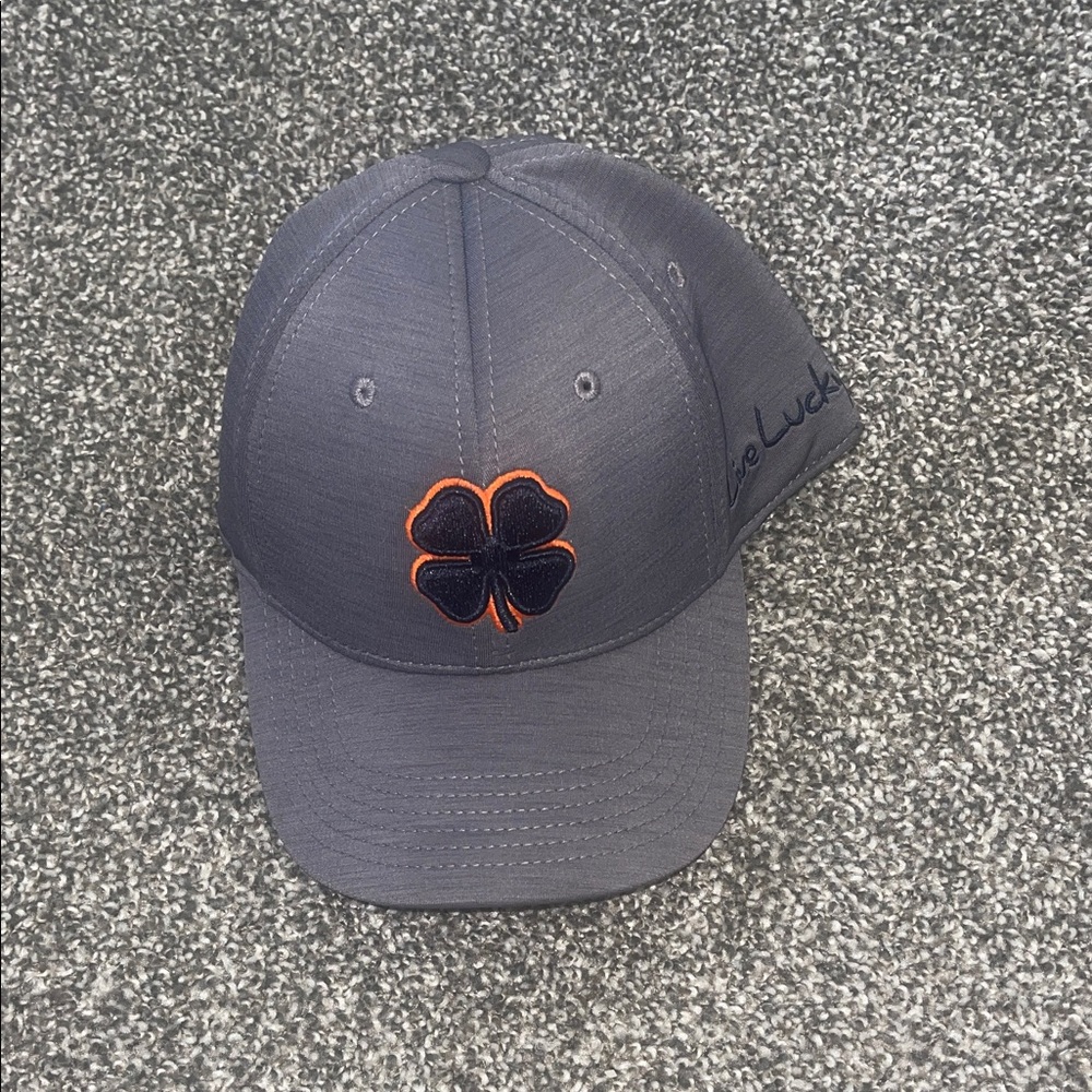NWT Black Clover Golf Syracuse University Fitted Hat